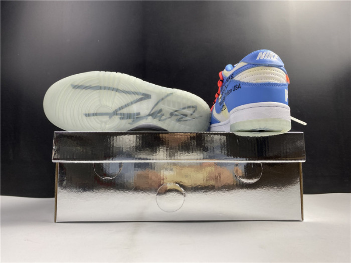 off-white x nike dunk low ct0856-403