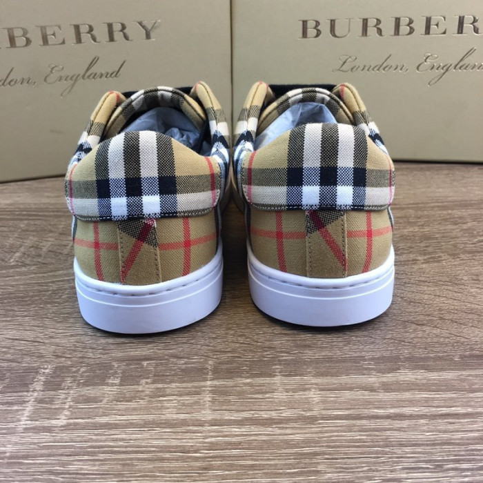 BUBERY SNEAKER