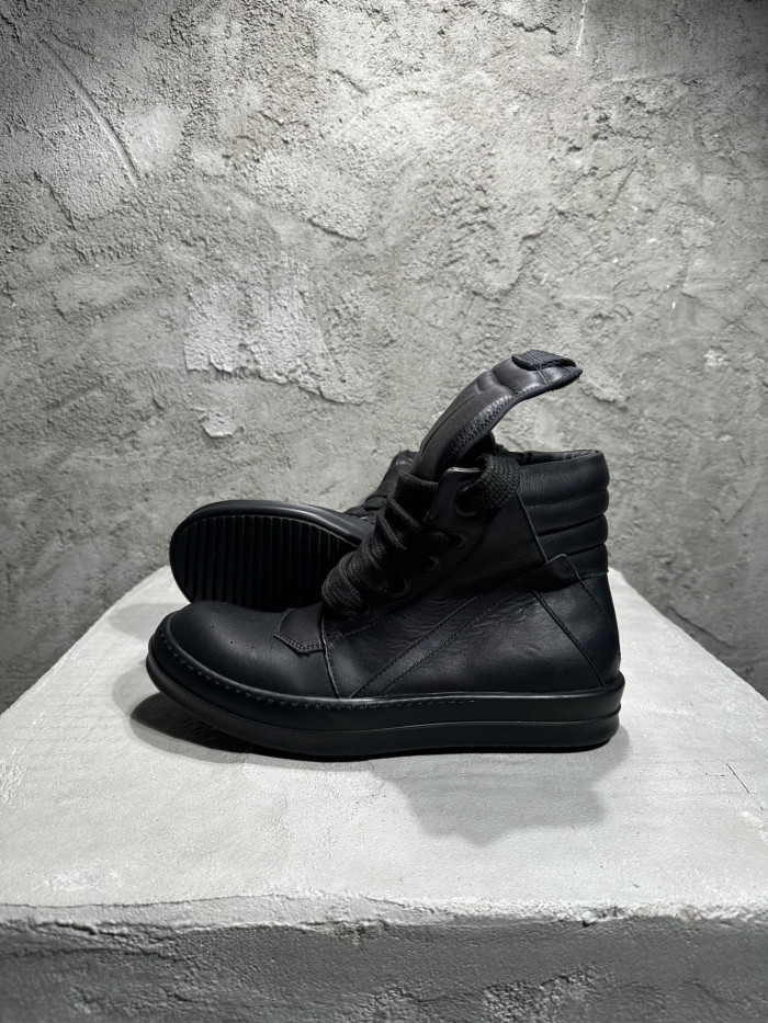 RICK OWENS SNEAKERS 202500331