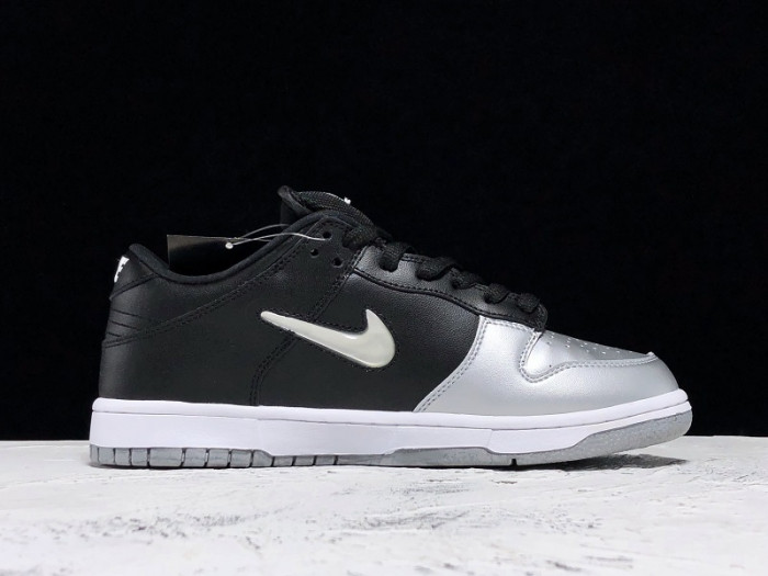 nike sb dunk low jewel swoosh silver - ck3480-001