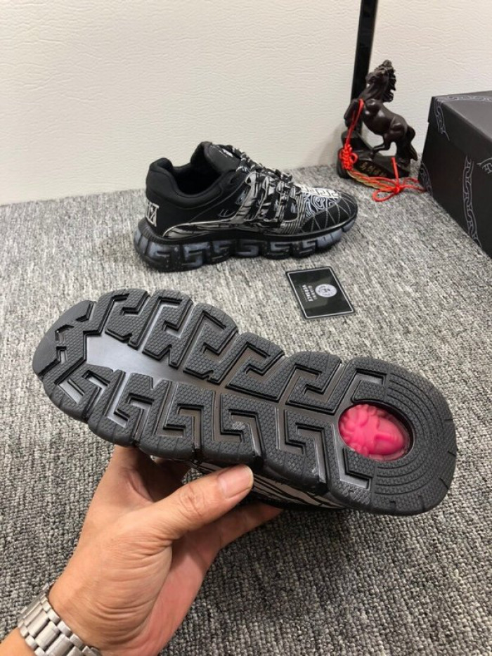 vse chain reaction black sneaker